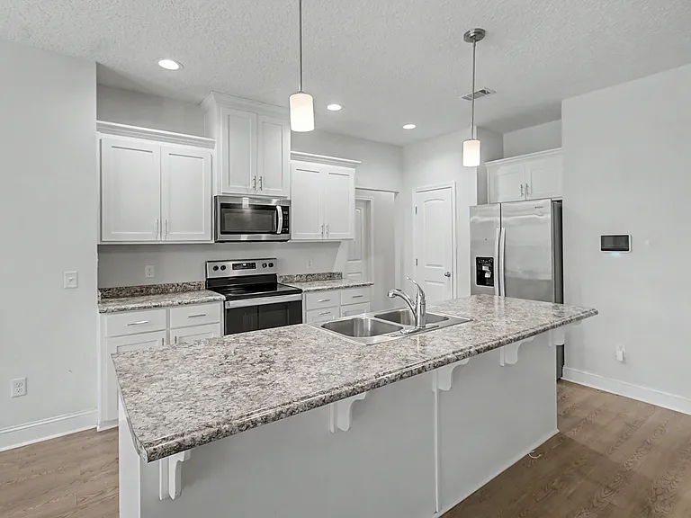 315 Grayson Ave — Photo 7