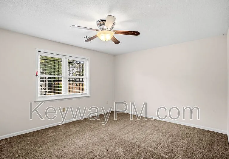 3420 Linderwood Dr — Photo 17