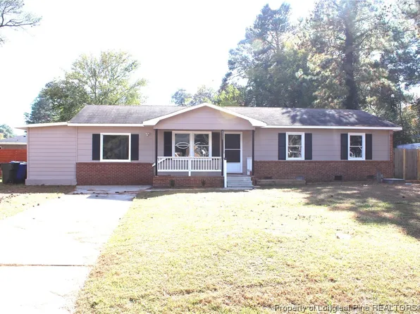 6309 Belle Terre Ct, Fayetteville, NC 28304