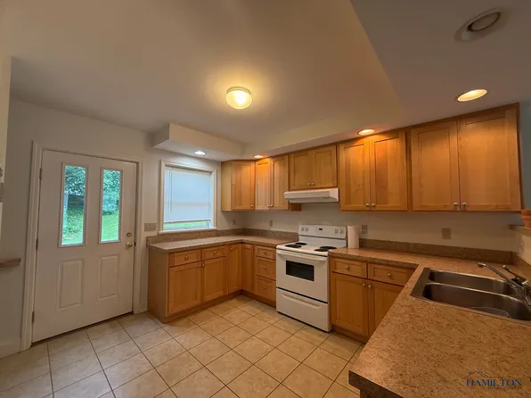 7407 State Route 20, Madison, NY 13402