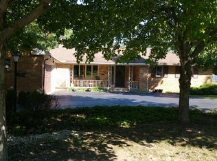 24479 Maidstone Ln, Beachwood, OH