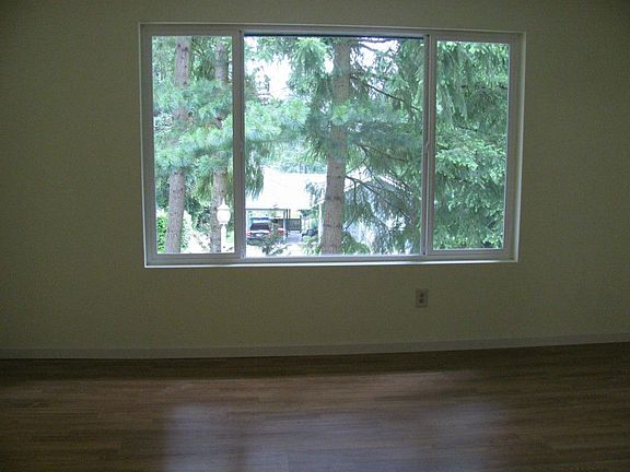 2nd image of 18245 24th Ave NE