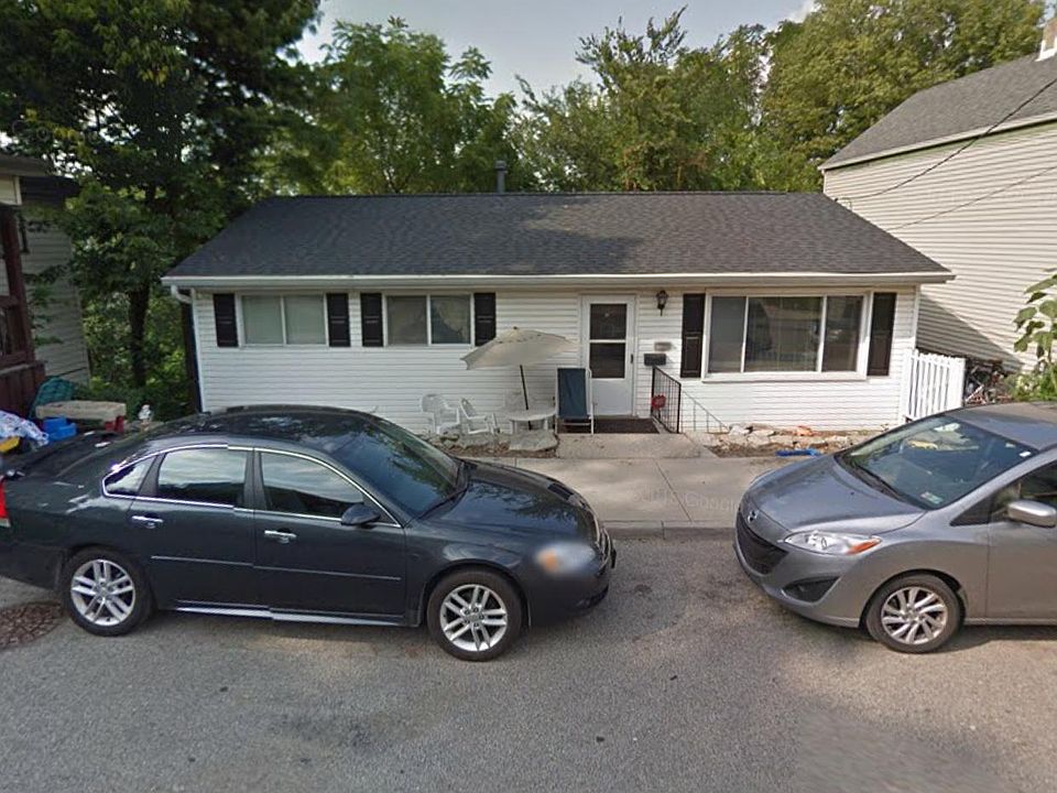 1st image of 124 Baker Ave