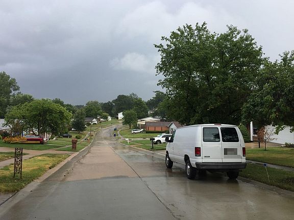 4th image of 11789 Beaverton Dr