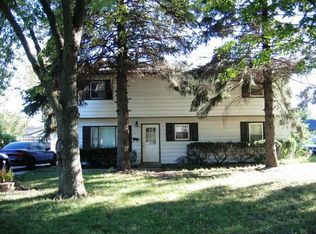 102 Louis Rd, Joliet, IL 60433