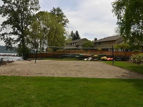 3rd image of 3834 175th Ave NE APT 47