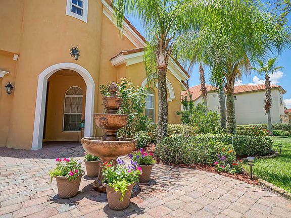 3rd image of 1112 Lascala Dr