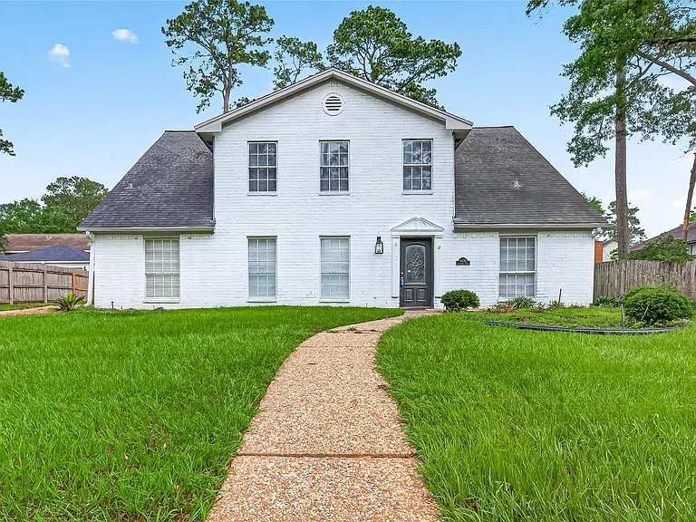4230 Annawood Cir — Photo 1