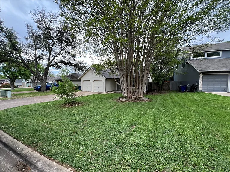 2807 Firecrest Dr — Photo 30