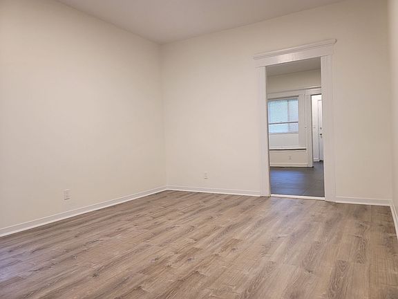 3rd image of 279 Shipley St