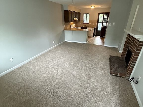 5th image of 4554 N New Hope Rd