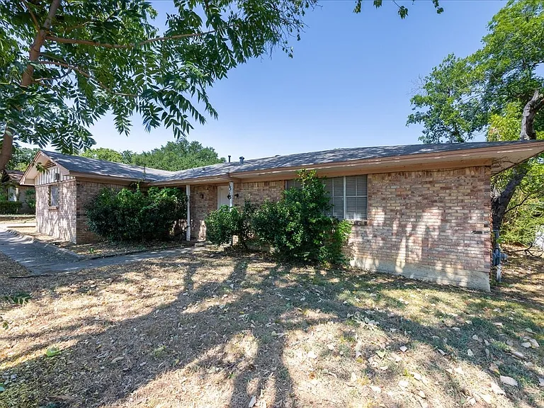 1313 E Sherman Dr — Photo 11