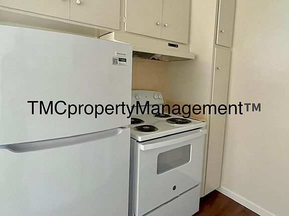 5th image of 2095 Lincoln Ave #271
