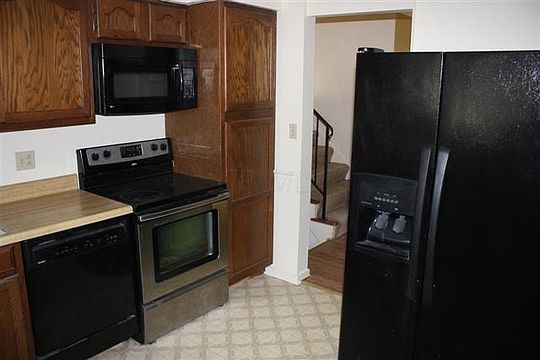 5th image of 3164 Rightmire Blvd