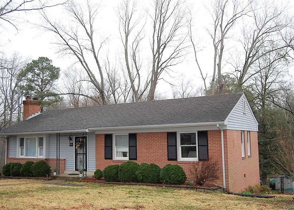 1st image of 8008 Meadow Dr