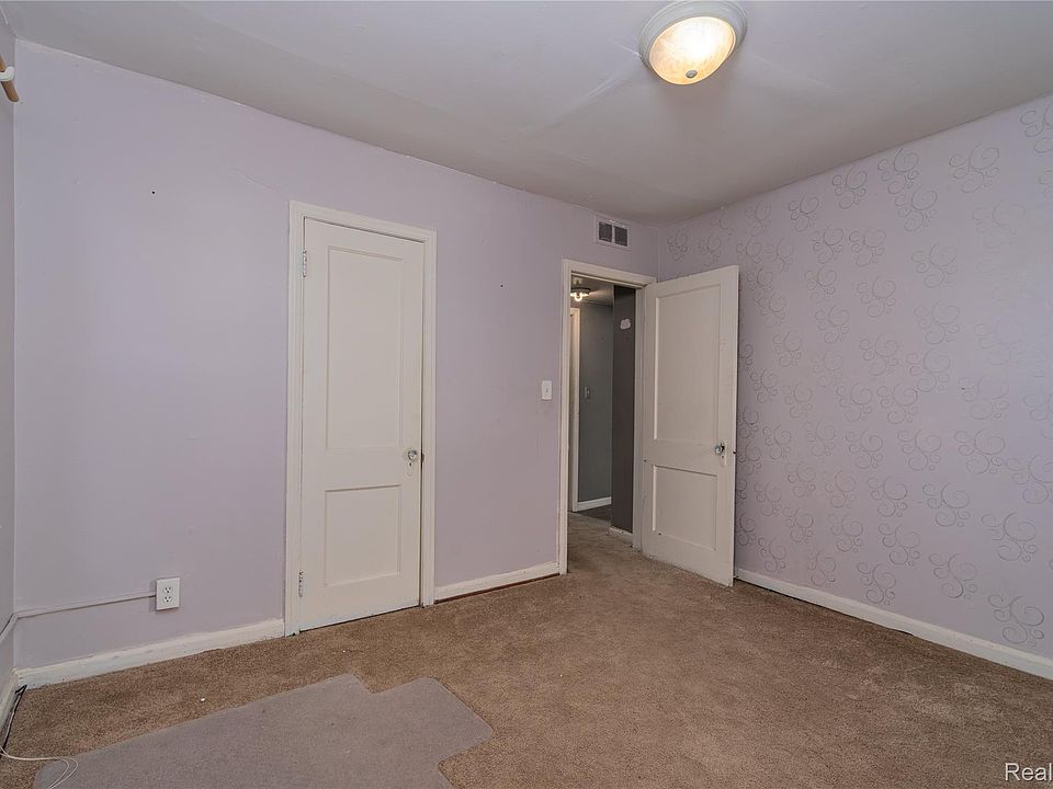 13325 Helen St, photo 15