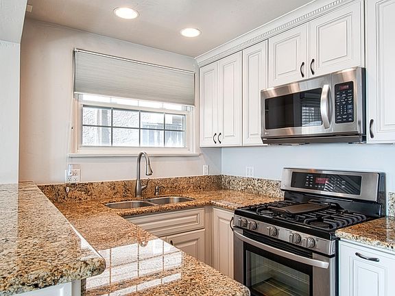 4th image of 1512 W Oceanfront APT B