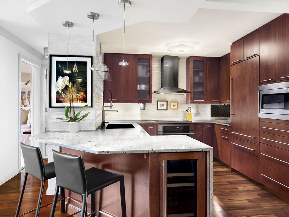 1st image of 137 E 36th St #20H