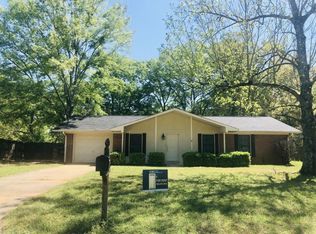 506 Springdale Dr, Enterprise, AL 36330