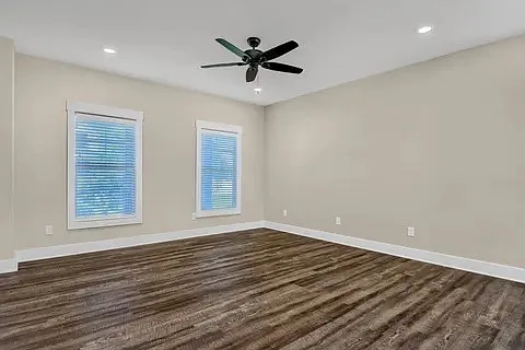 412 Carneros Dr — Photo 3
