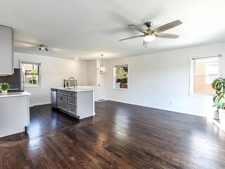 8143 Braddock Dr — Photo 2