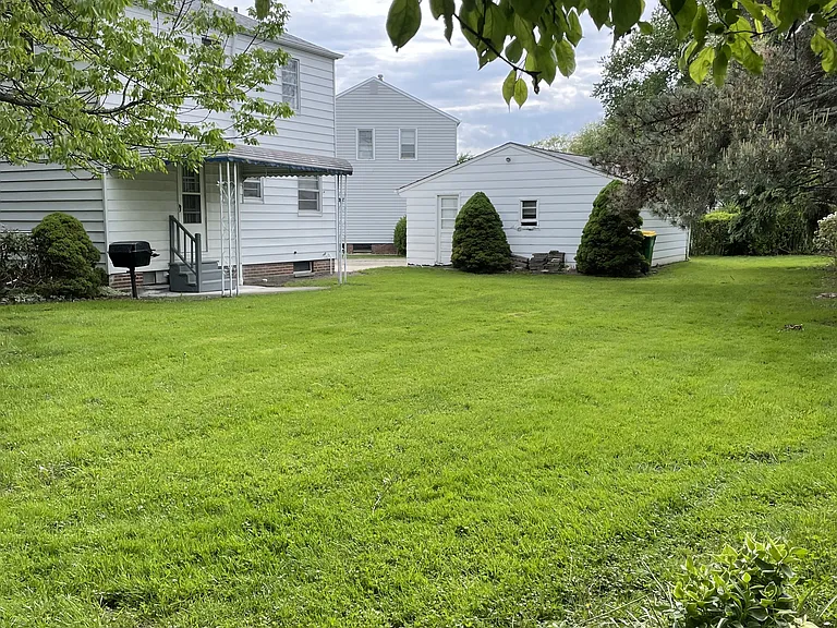 Generous back yard