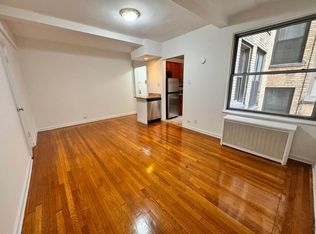 306 E 38th St #3Y, New York, NY 10016