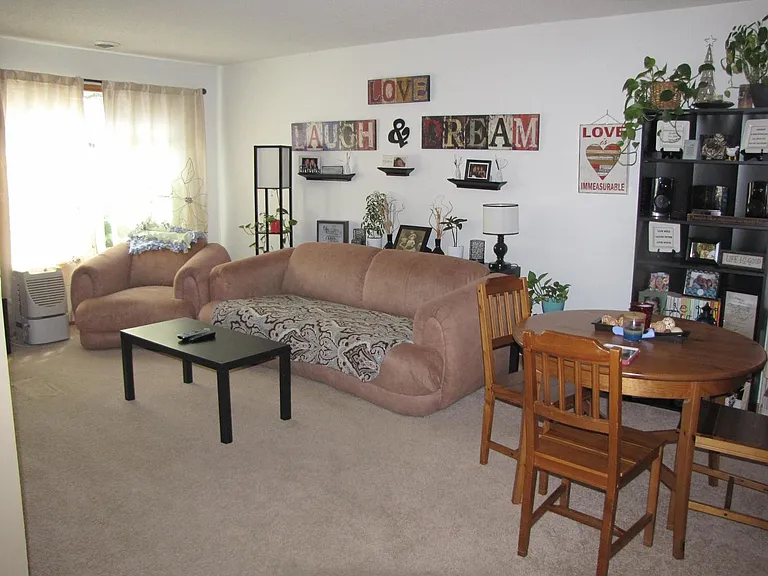 15753 Flackwood Ave — Photo 4