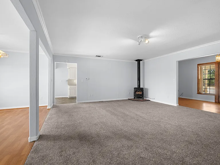 2835 Easy St — Photo 12