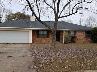 5908 Buckhead Dr, Northport, AL 35473