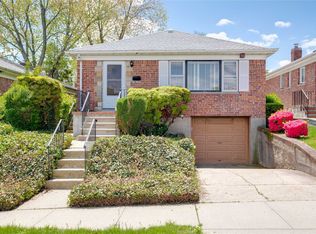 20120 24th Ave, Bayside, NY 11360