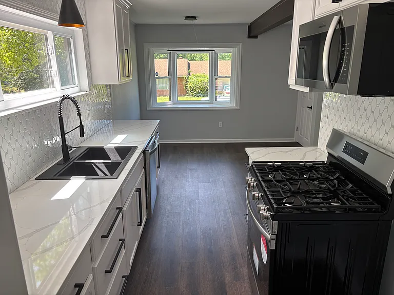 2801 Circlewood Rd — Photo 8