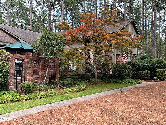 3rd image of 335 Swoope Drive
