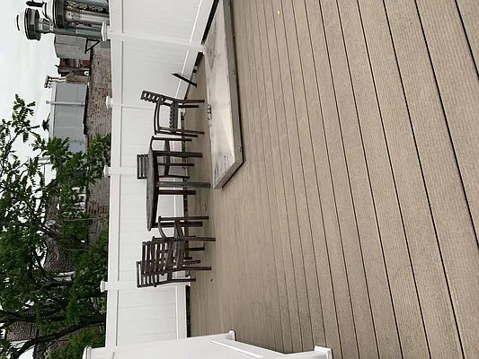 Rented by United Realty Group Unlimited | media 6