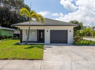 724 SW 9th St, Delray Beach, FL 33444