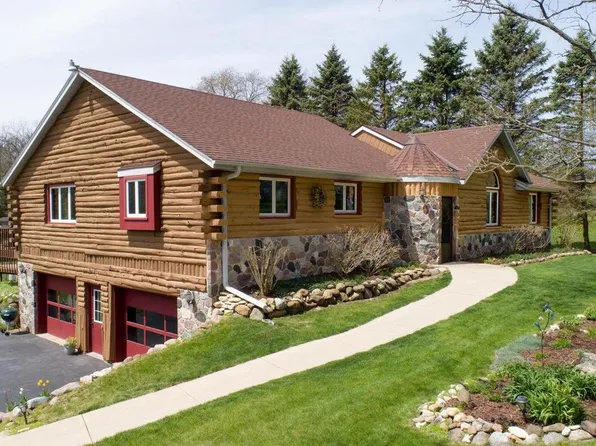 W314S4019 Highway 83, Waukesha, WI 53189
