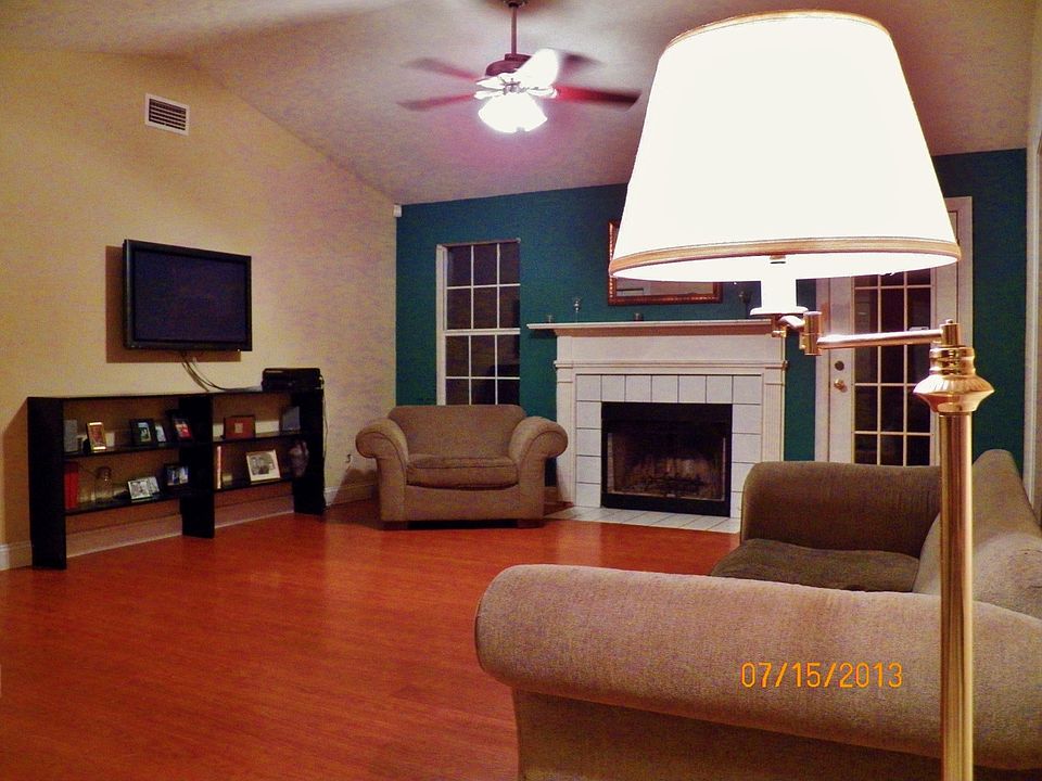 2nd image of 8338 Hunters Ridge Trl