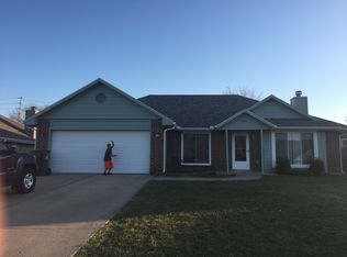 1006 Bedford Dr, Warrensburg, MO 64093