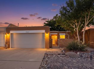 5247 Zurich Pl NE, Albuquerque, NM 87111