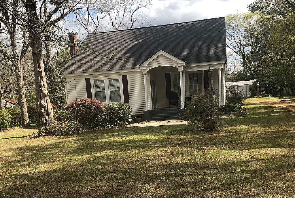 168 S Church St, Blakely, GA 39823 | Zillow