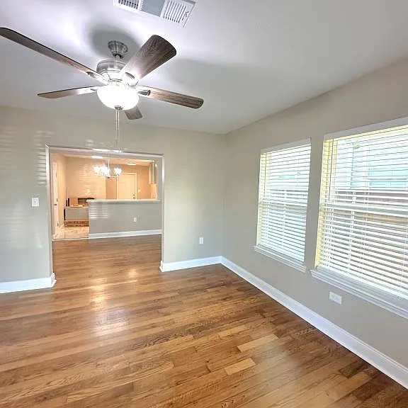 1209 Cordell St — Photo 7