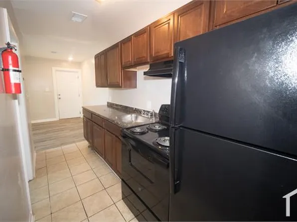 1751 Galen St SE APT 4, Washington, DC 20020