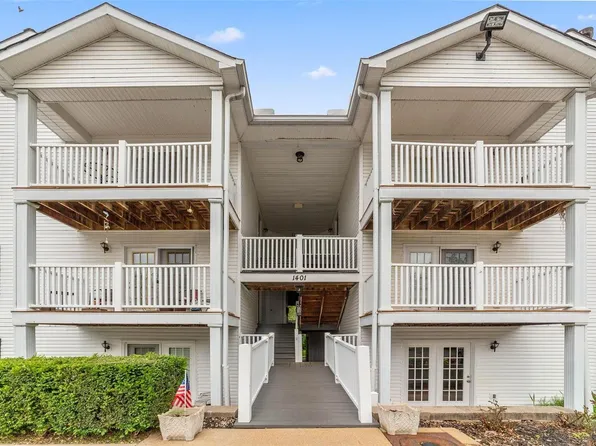 1401 Summertree Springs Ave APT C, Valley Park, MO 63088