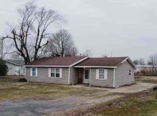 29 Harlene Dr, Sikeston, MO 63801