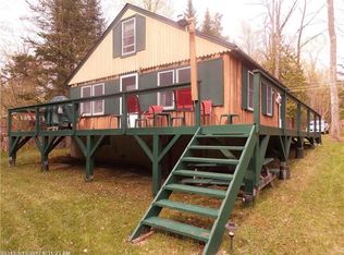 128 Raspberry Ln, Ripley, ME 04930