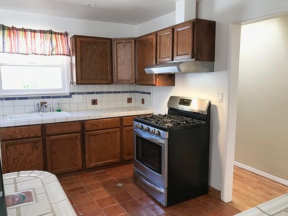 3rd image of 12657 Stanwood Dr