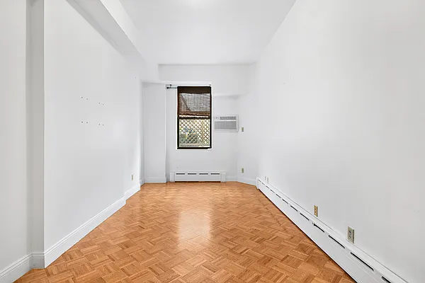 Rented by Compass | media 7