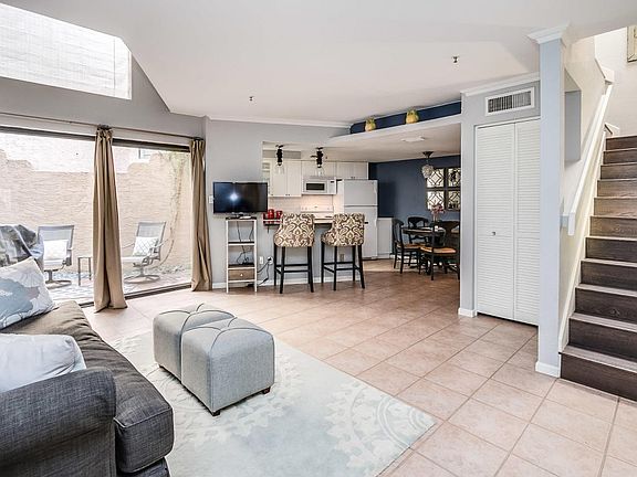 Maryland Living Room 1