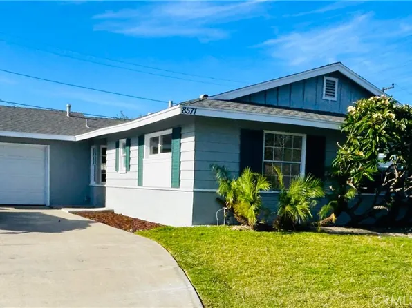 8571 Heil Ave, Westminster, CA 92683