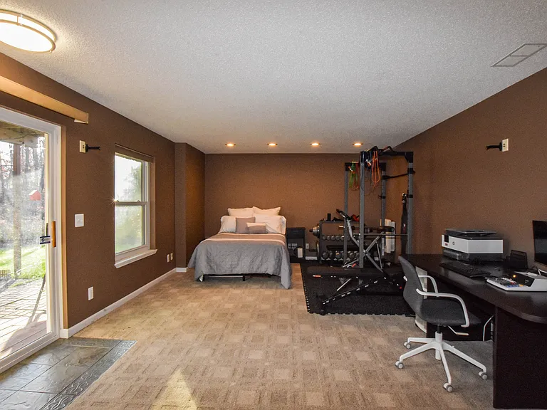 2049 Laurel Oak Dr — Photo 26